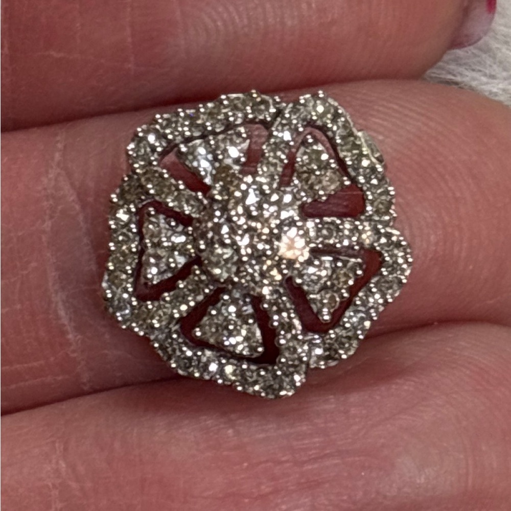 10K solid white gold Diamonds Pave Pendant